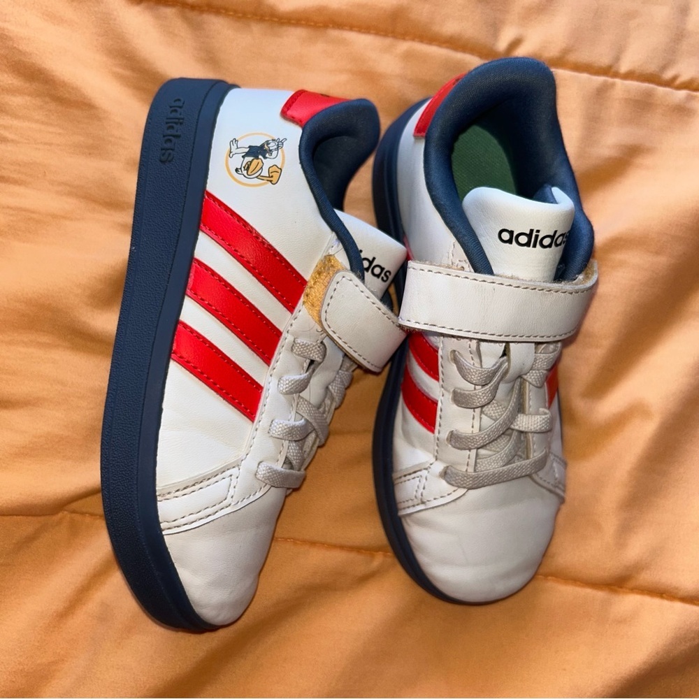 Adidas boys shoes Donald Duck - Picture 2 of 8